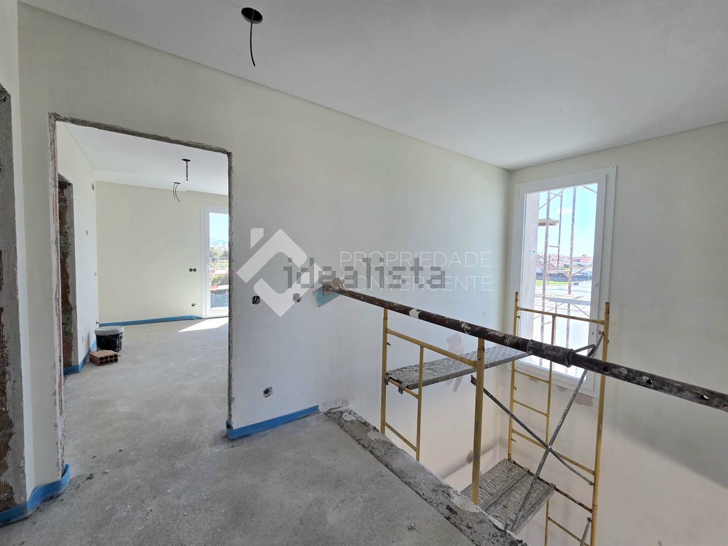 双拼别墅出售在Vendas de Azeitão - 照片