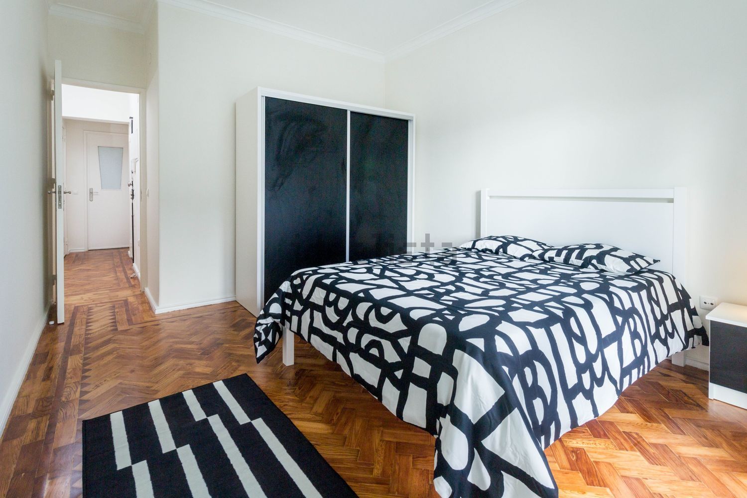 出租房间在Rua Elias Garcia, 160 - 卧室