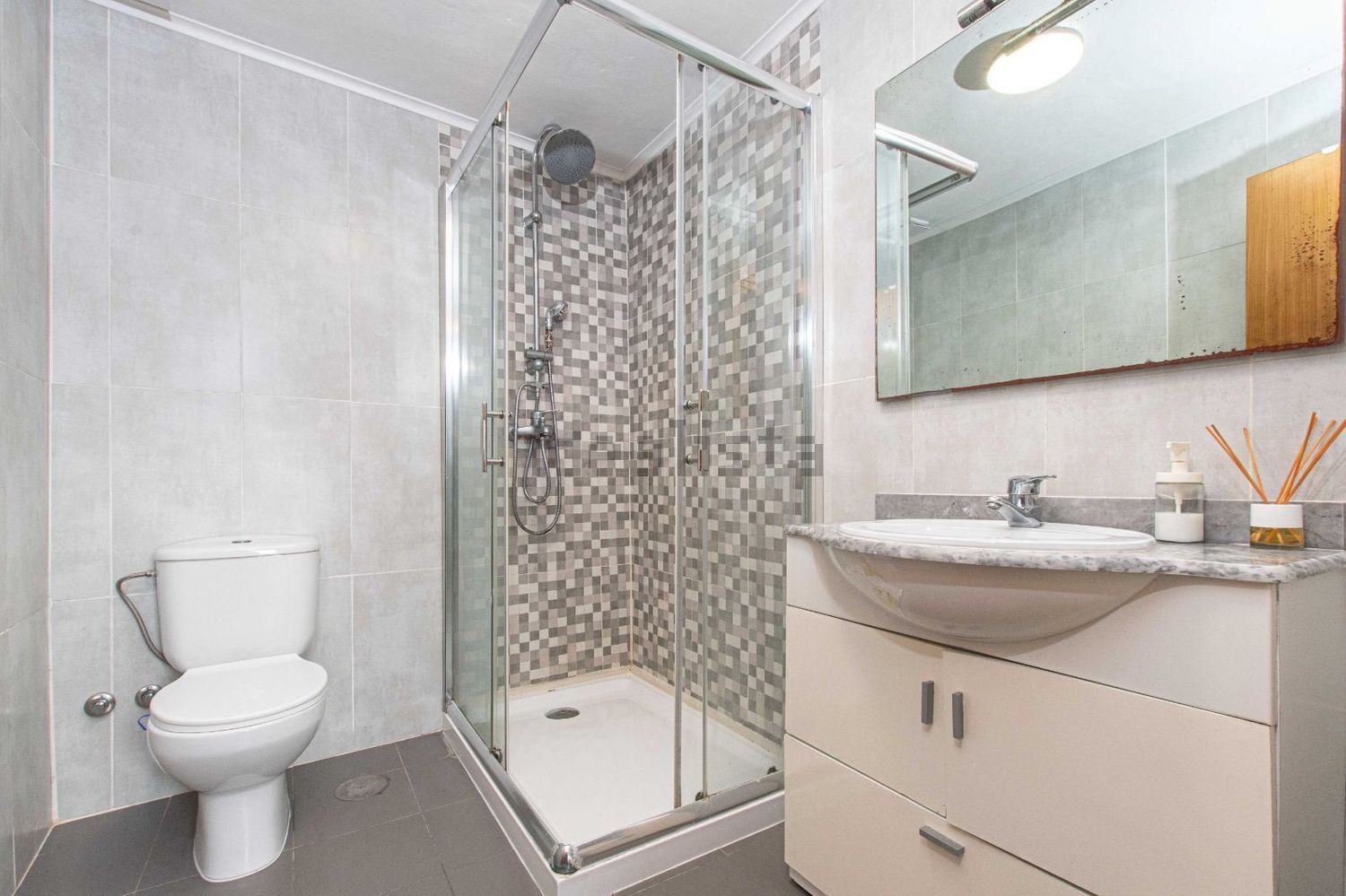 联排别墅出售在Ventosa - 卫生间