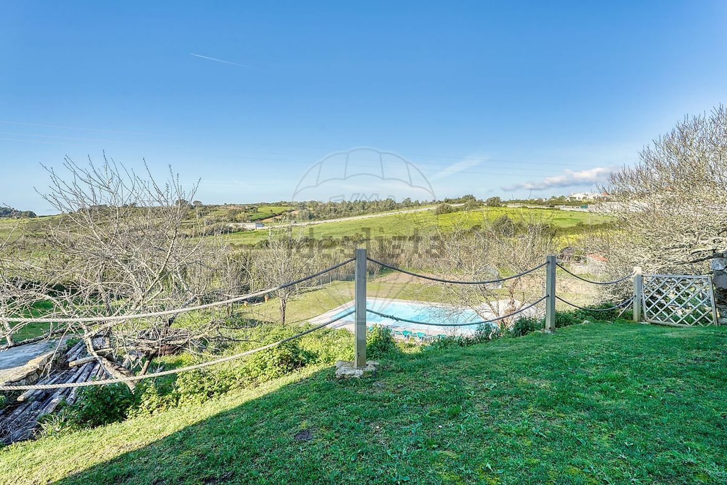 庄园出售在Rua da Liberdade - 花园