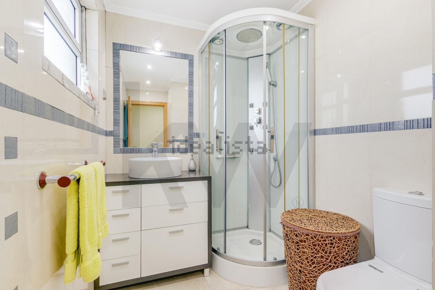 公寓 t1出售在Santa Iria de Azoia - São João da Talha - Bobadela - 卫生间