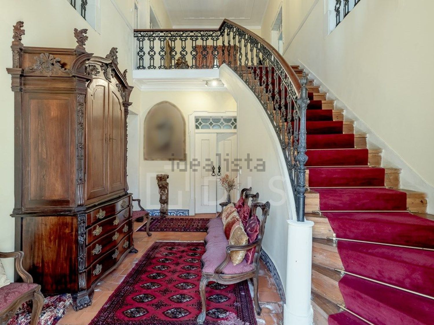 小楼房或独栋别墅出售在Rua Norte - 详情