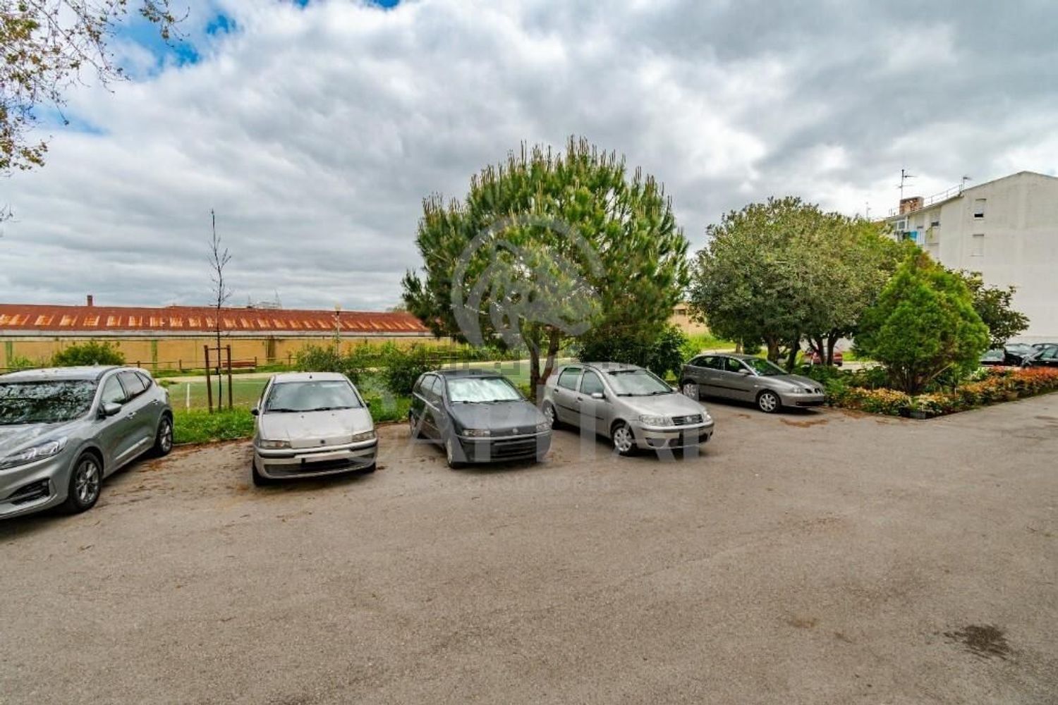 公寓 t4出售在Rua Almada Negreiros s/n - 花园