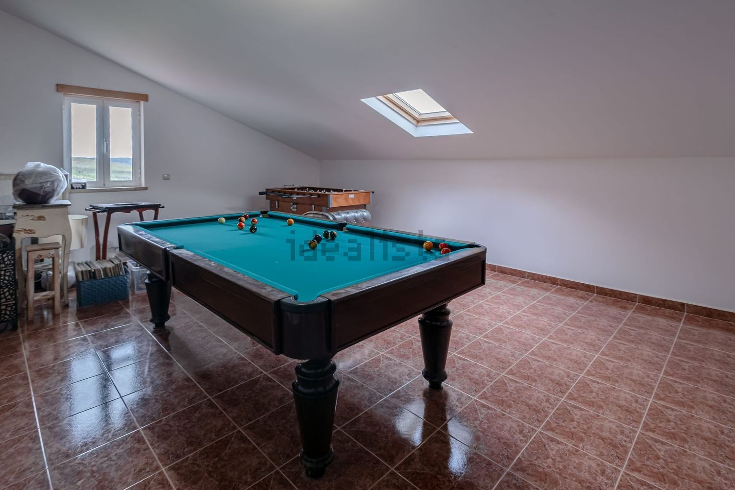 小楼房或独栋别墅出售在Peral - 顶层公寓