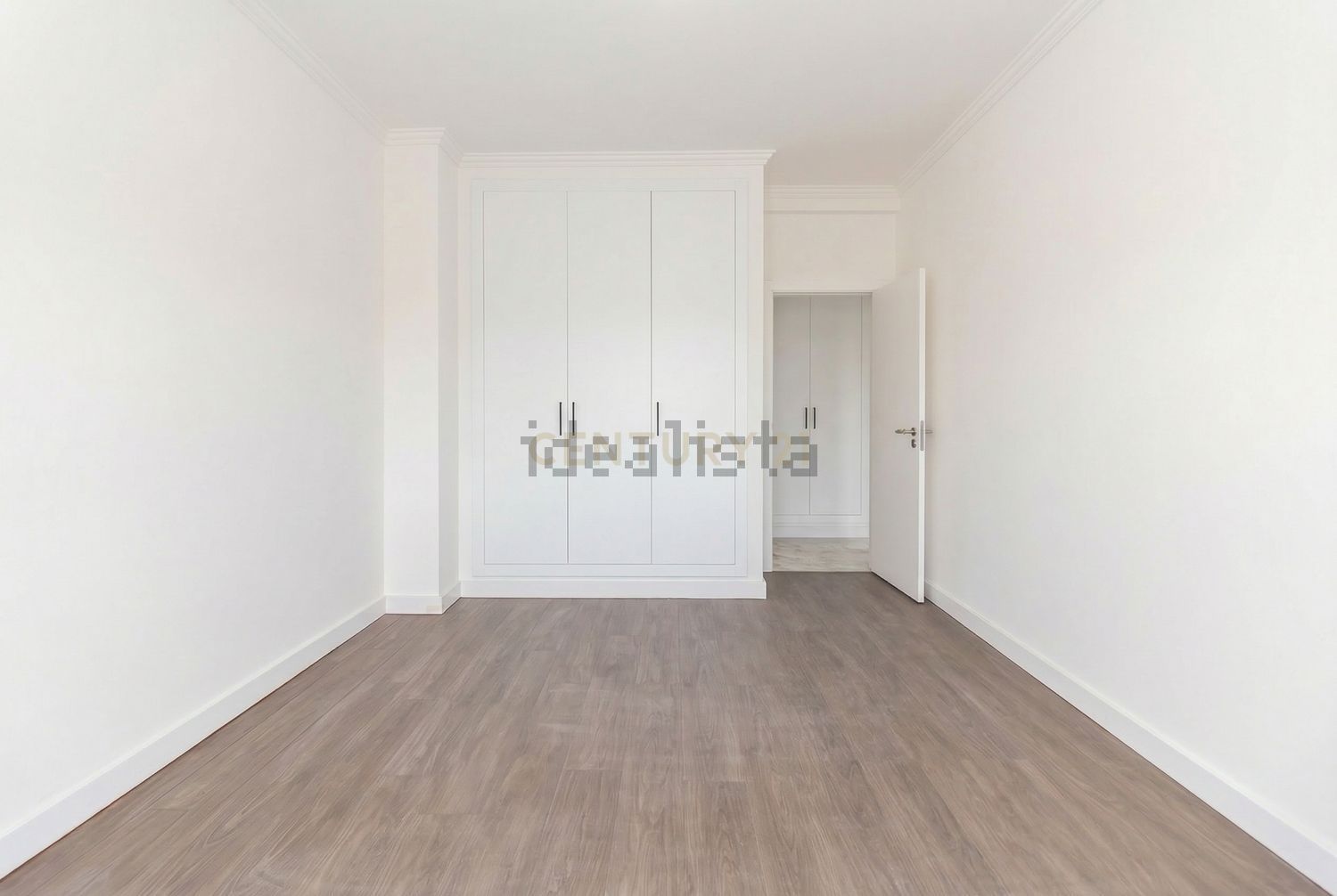 小楼房或独栋别墅出售在Avenida do Canto do Pinheiro - 居住