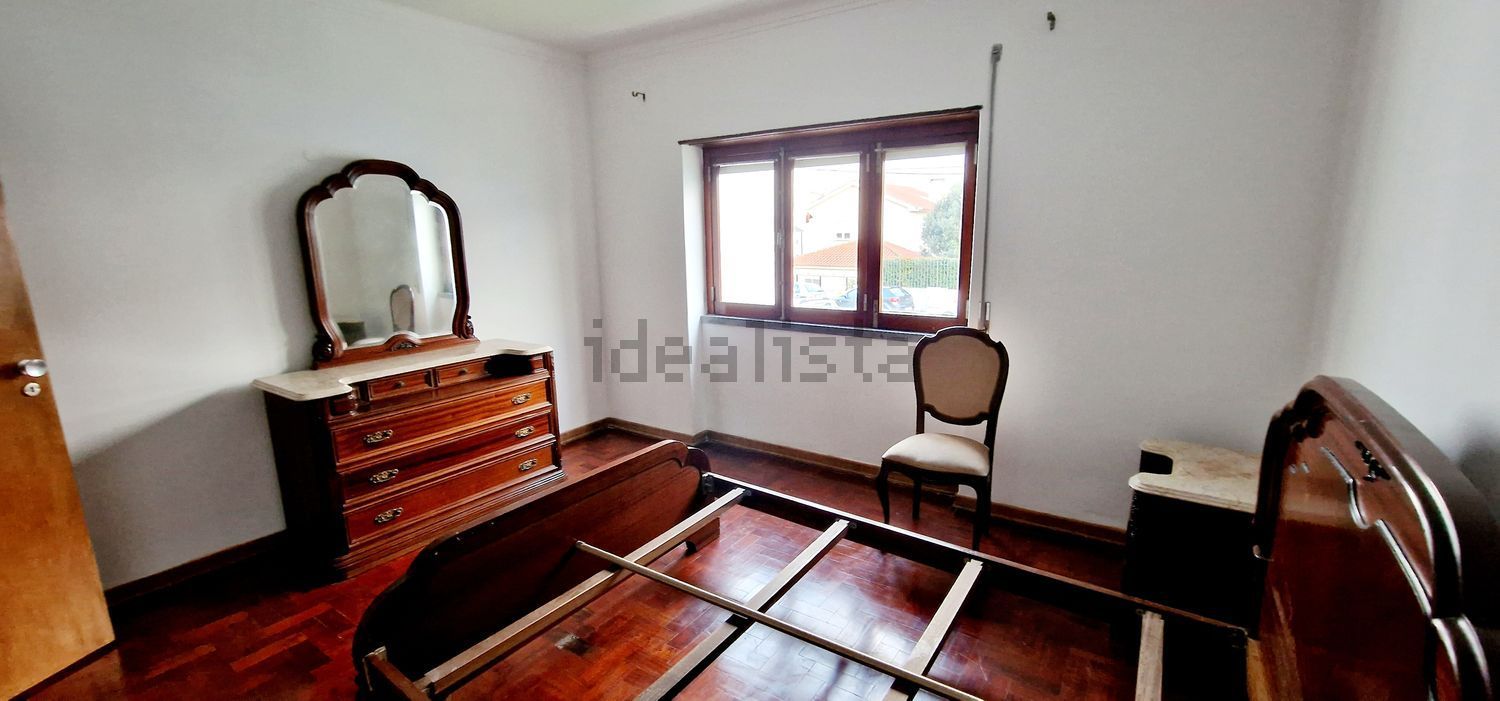 出租公寓 t2在Estrada de Paço de Arcos - 卧室