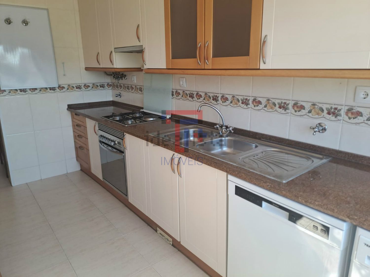 出租公寓 t2在Ramada e Caneças - 厨房