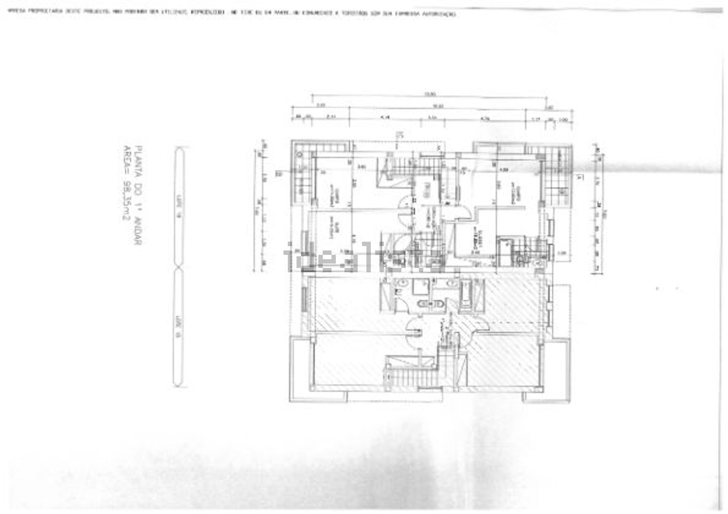 双拼别墅出售São João Das Lampas - 平面图