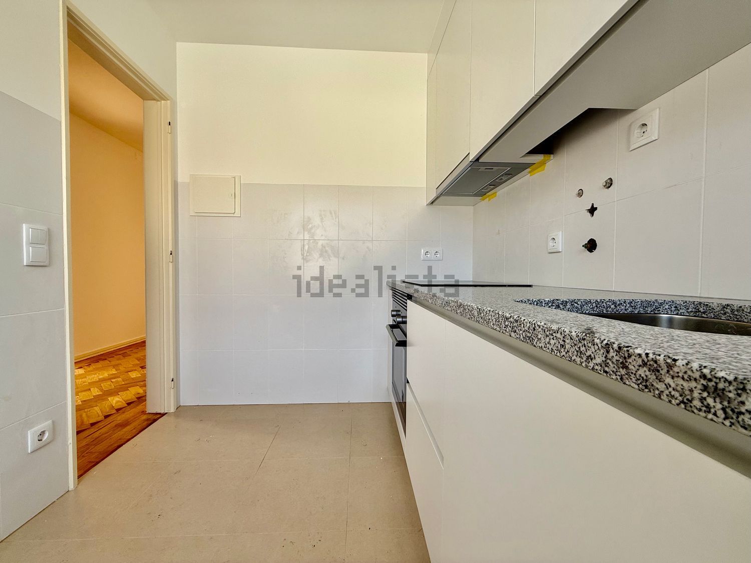 出租双拼别墅在Rua Alberto Tota - 厨房