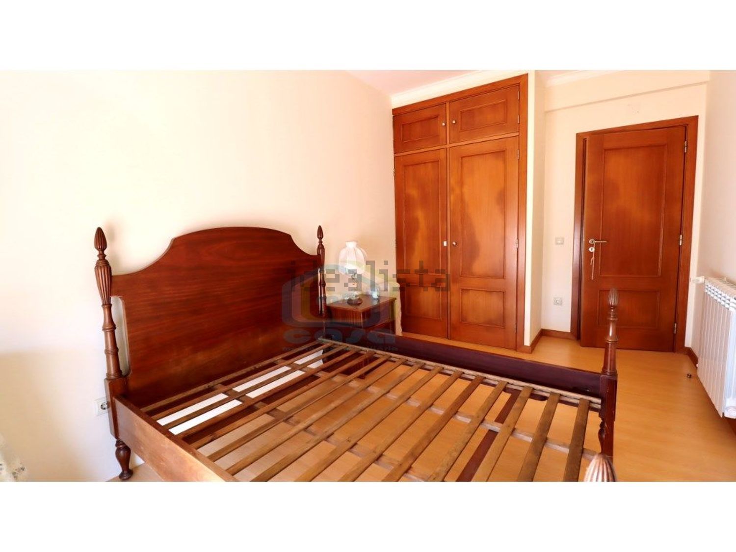 小楼房或独栋别墅出售在Rua Dona Aurélia, 13 - 卧室