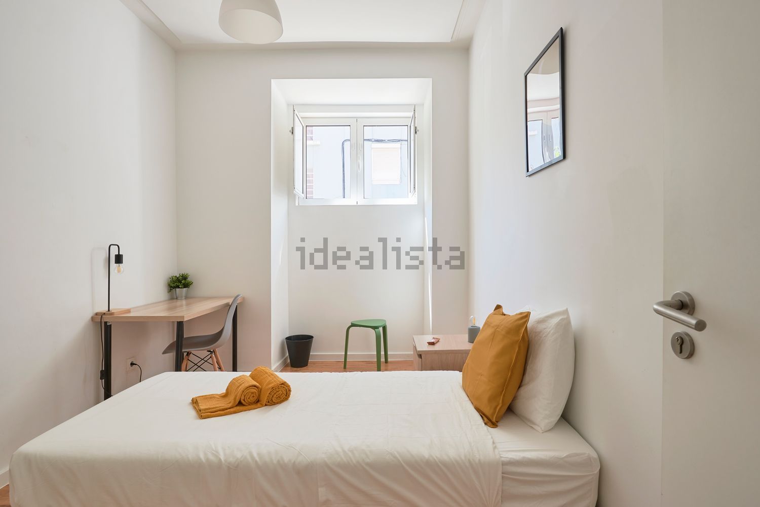 出租房间在Rua David Lopes - 卧室