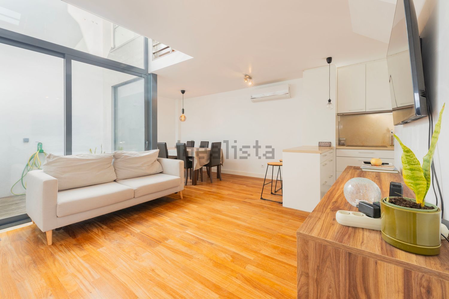 复式公寓出售在Rua Andrea - 客厅