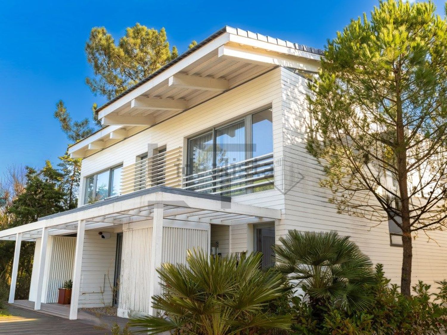 出租小楼房或独栋别墅在Alameda do Zambujeiro - 外立面