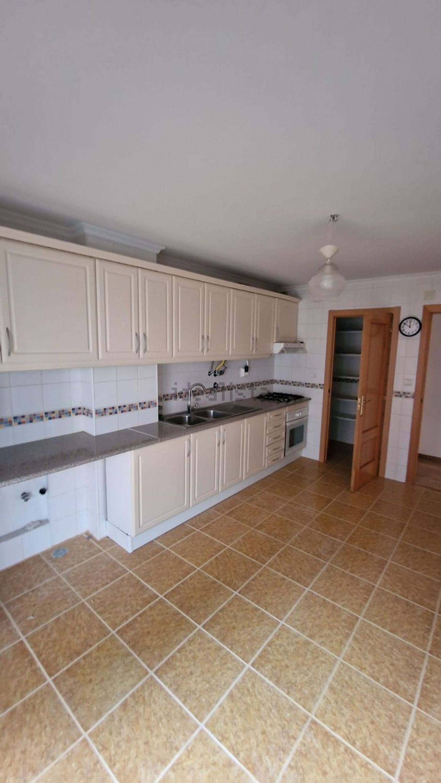 出租公寓 t3在Rua Alexandre O'Neill, 22 - 厨房