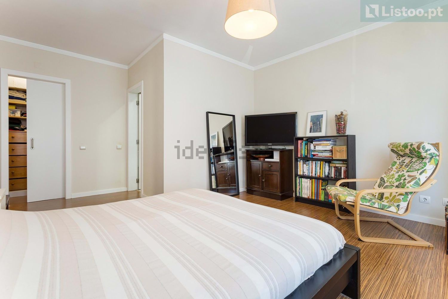 公寓 t3出售在Rua Álvaro Benamor - 卧室