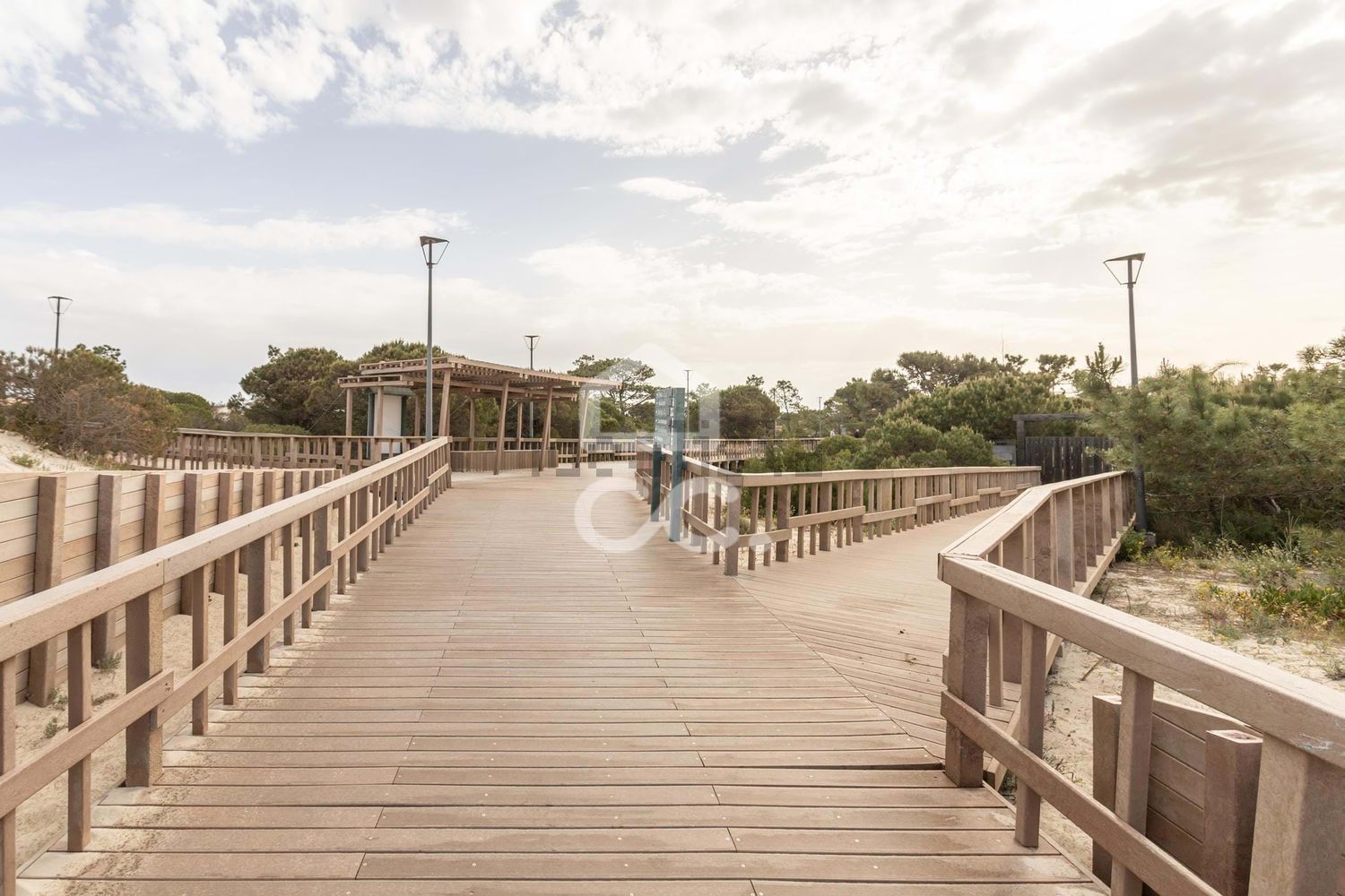 复式公寓出售在Soltróia - 阳台