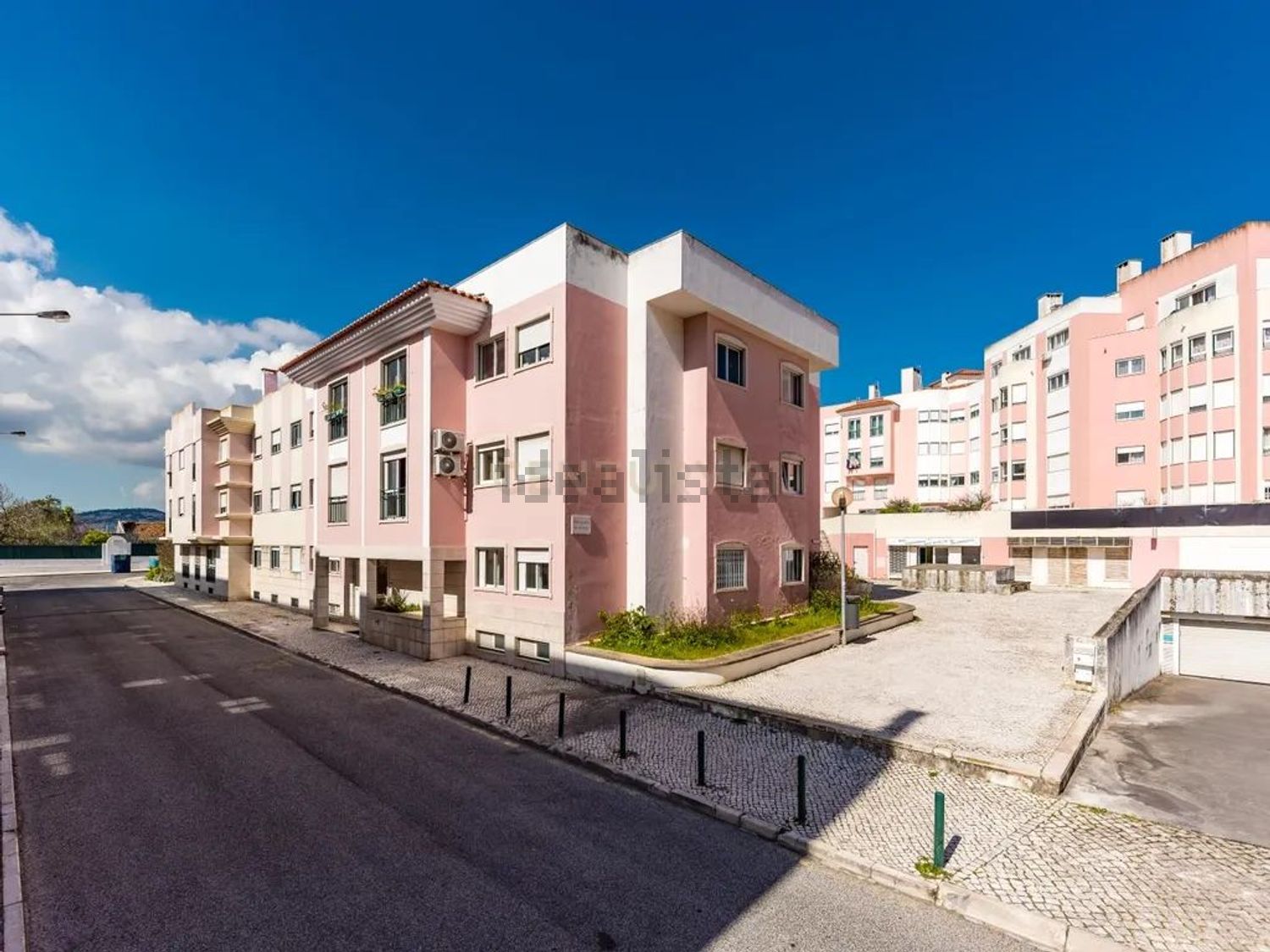 公寓 t3出售在Rua Alberto Barbosa, 6 - 外立面