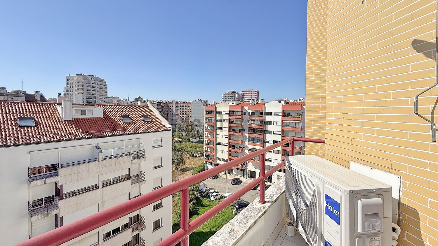 公寓 t6出售在Rua José Afonso, 10 - 照片