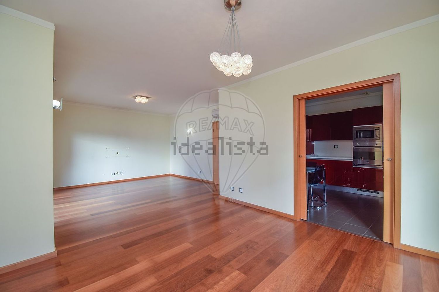 出租公寓 t3在Rua 1º de Maio - 居住