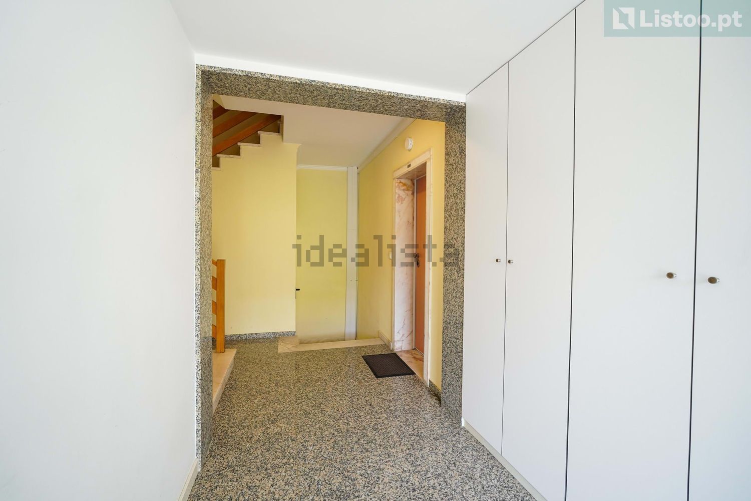 公寓 t3出售在Rua da Urmeirada - 过道