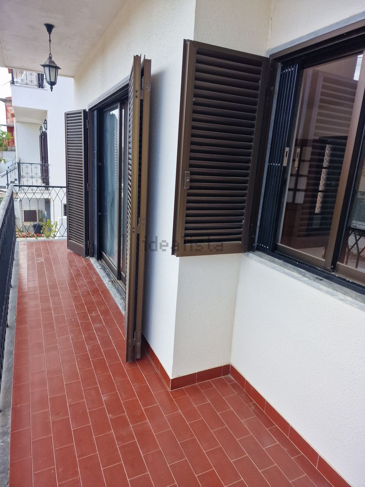 双拼别墅出售在Rua Fernando Namora, 6 - 露台