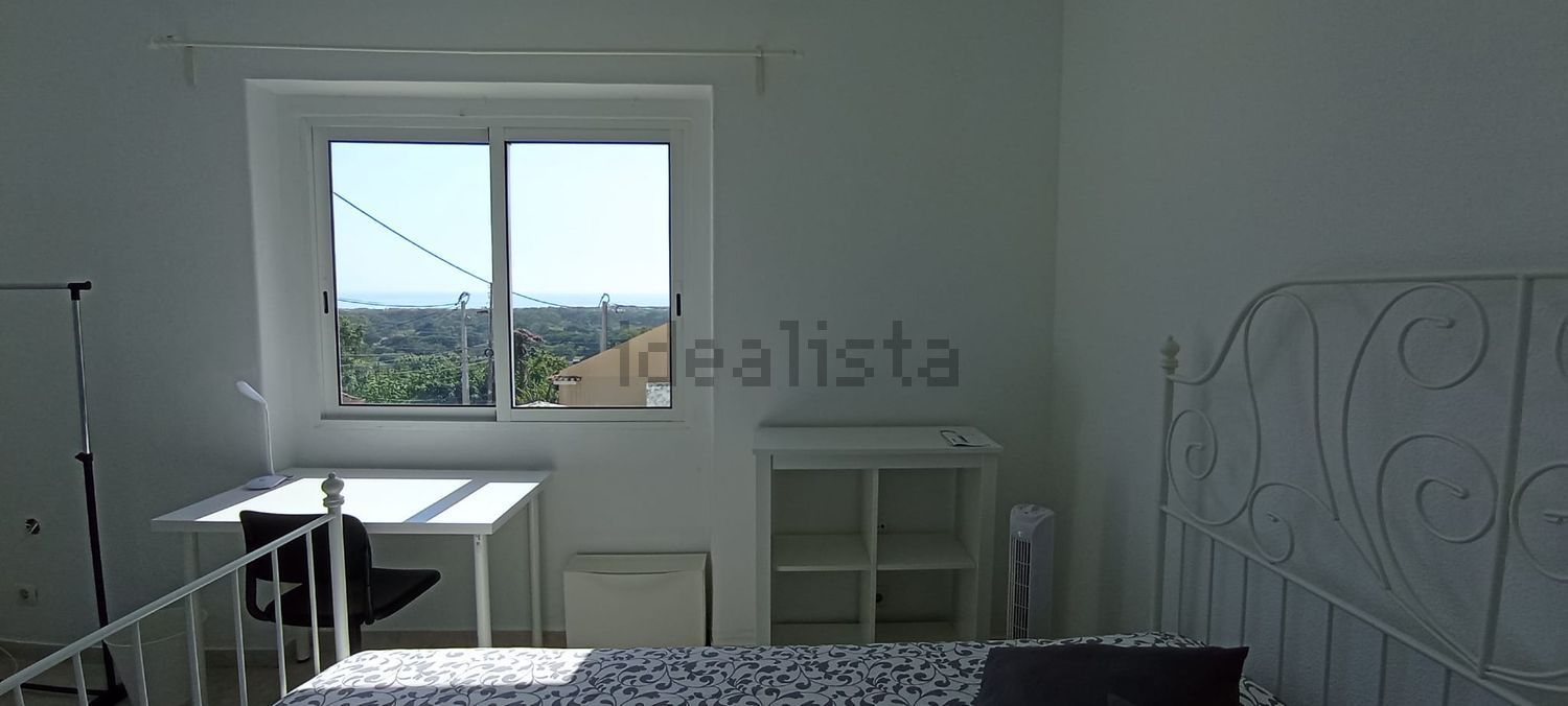 出租房间在Rua São Pedro, 14 - 卧室