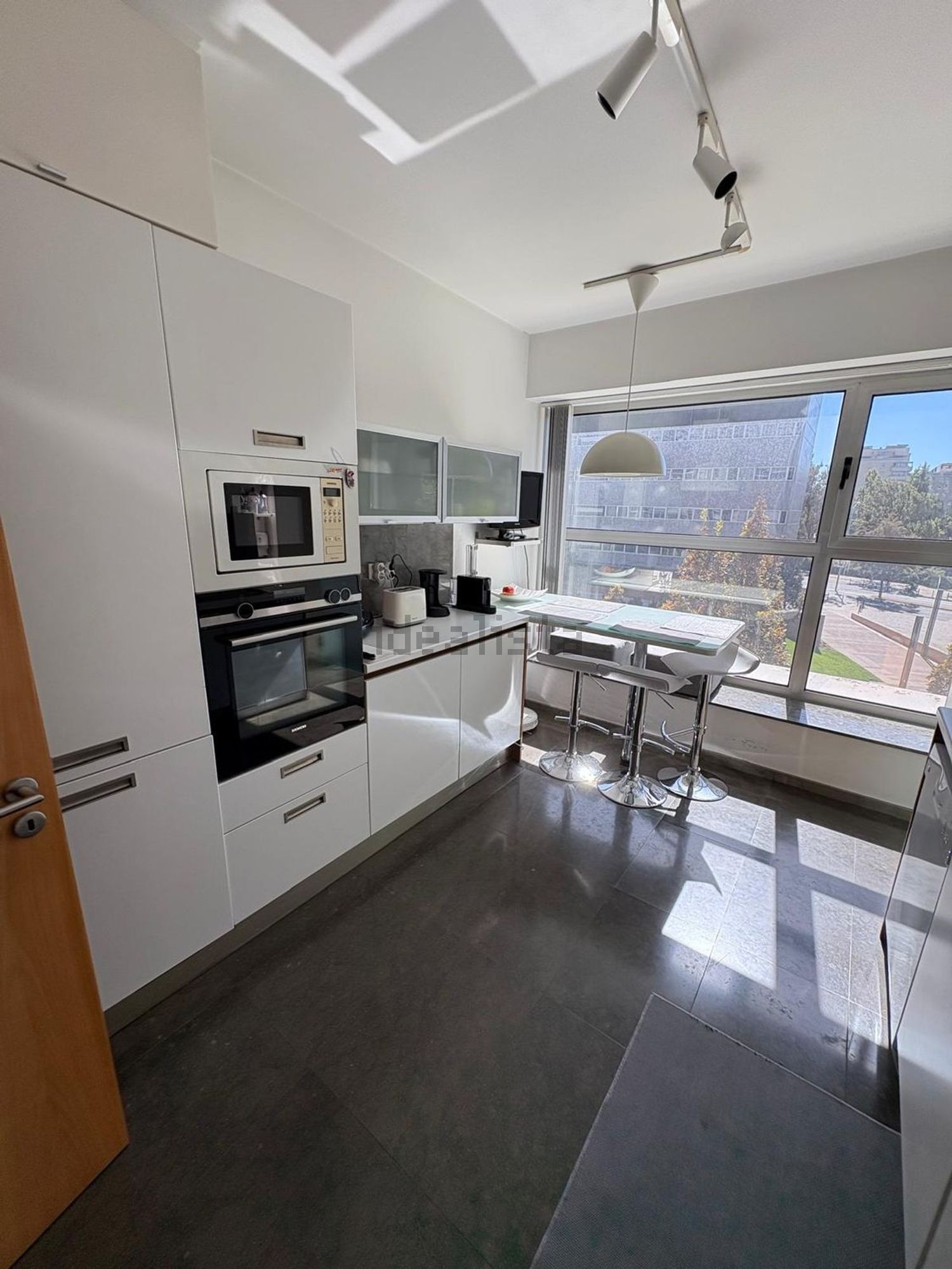 公寓 t3出售在Praceta Fernando Valle - 厨房