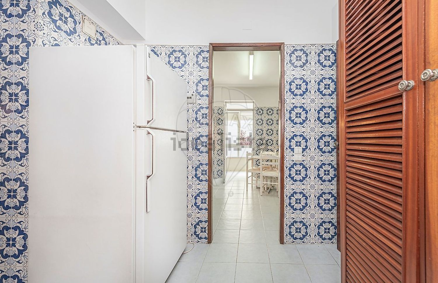 公寓 t3出售在Rua Júlio Dinis - 过道