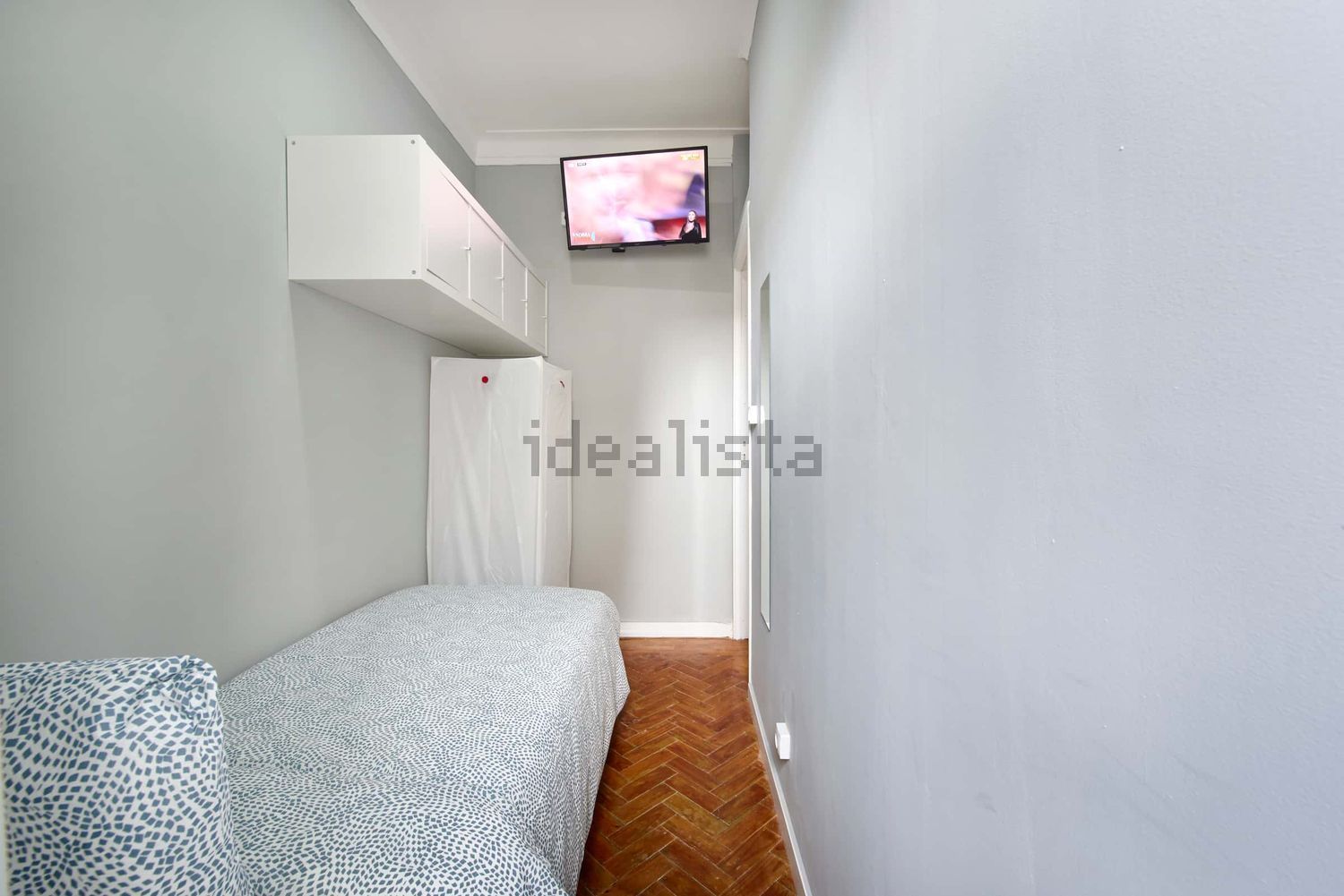 出租房间在Rua Elias Garcia, 60 - 照片