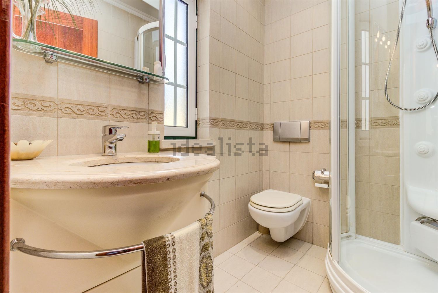 小楼房或独栋别墅出售在Rua do Mosqueiro, 19 - 卫生间