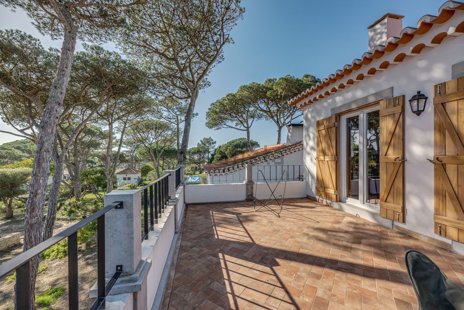 小楼房或独栋别墅出售在Caminho do Rio Touro - 阳台