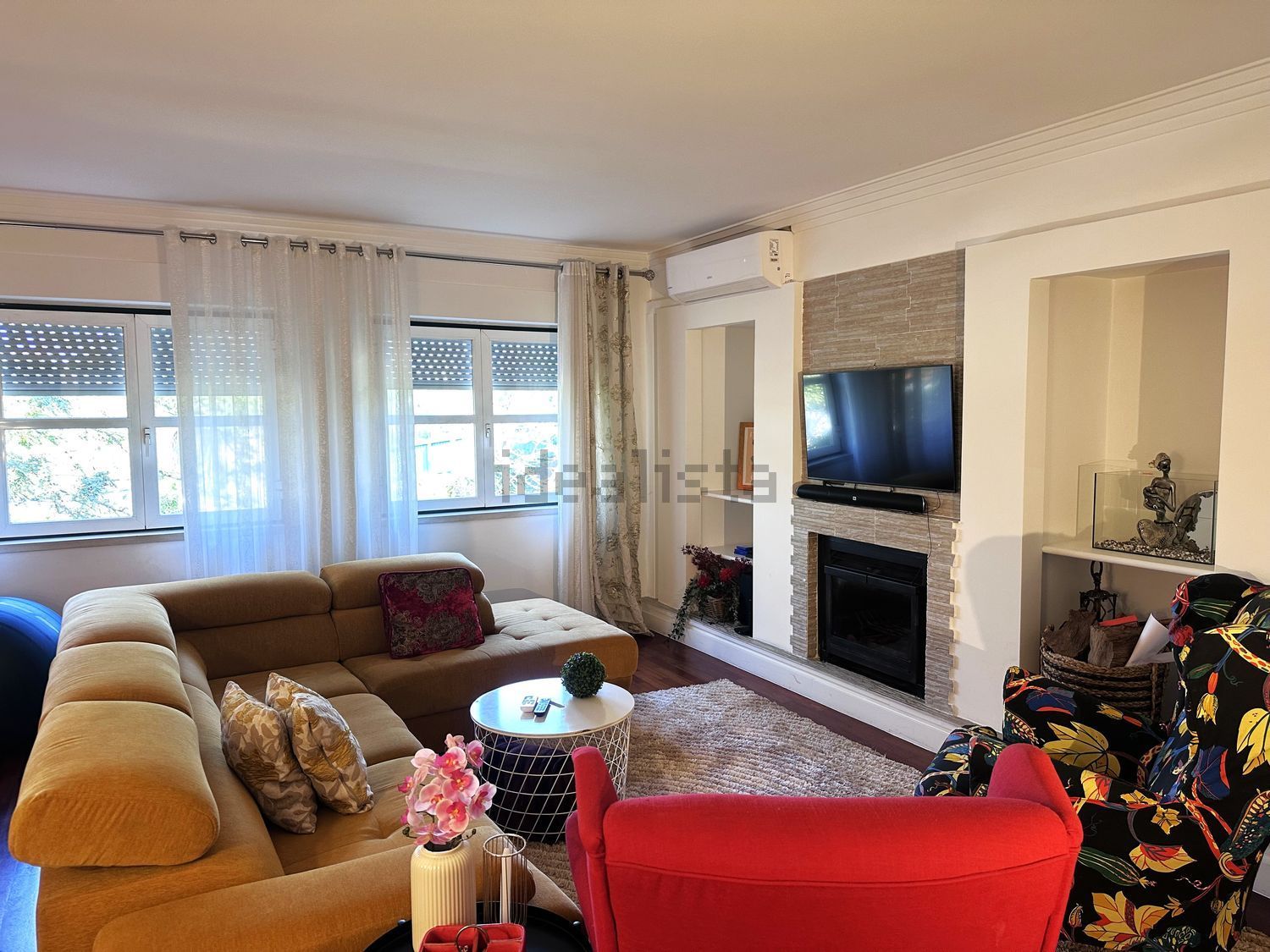 出租公寓 t2Calçada do Poço, 2 - 客厅