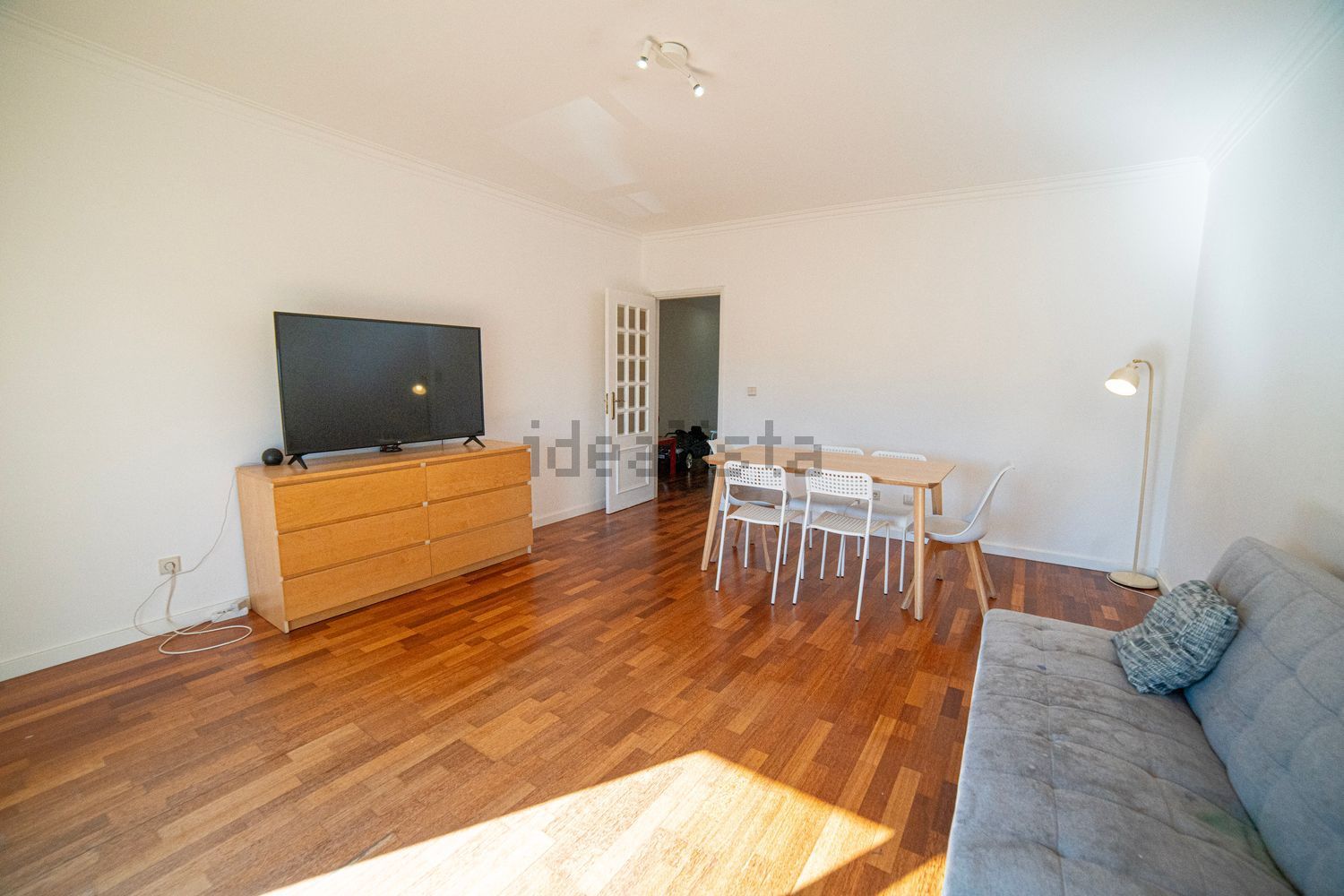 公寓 t2出售在Rua António Rebelo da Silva, 5 - 客厅