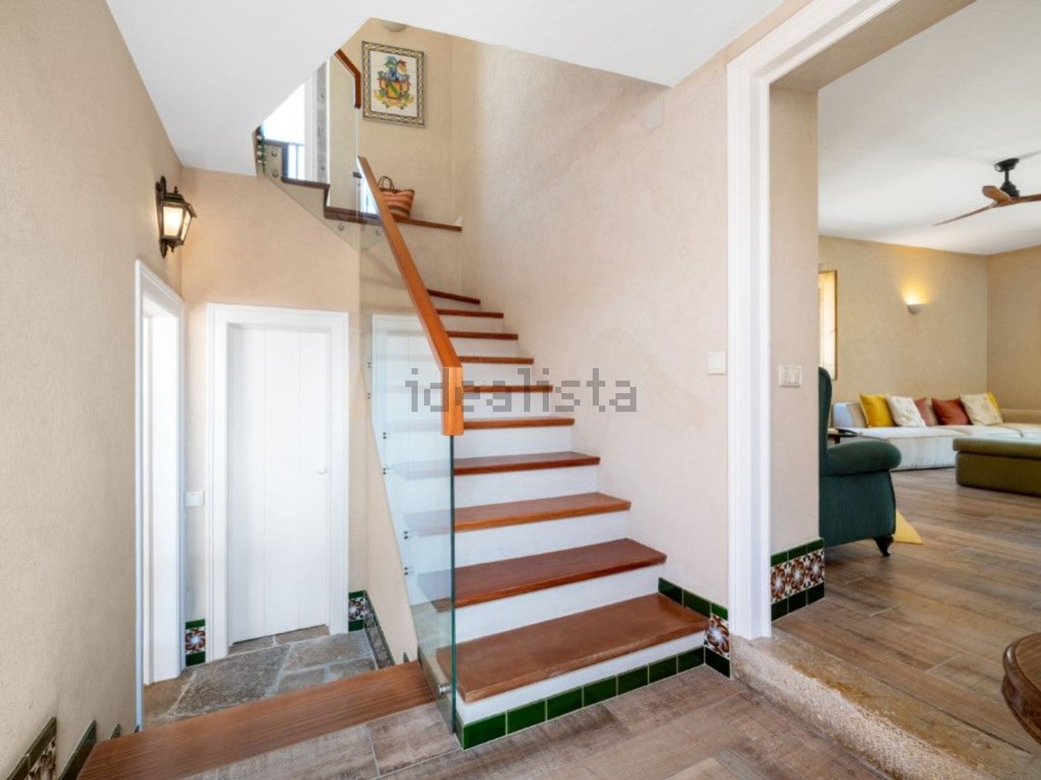 出租小楼房或独栋别墅在Rua Miguel Bombarda, 2 - 详情