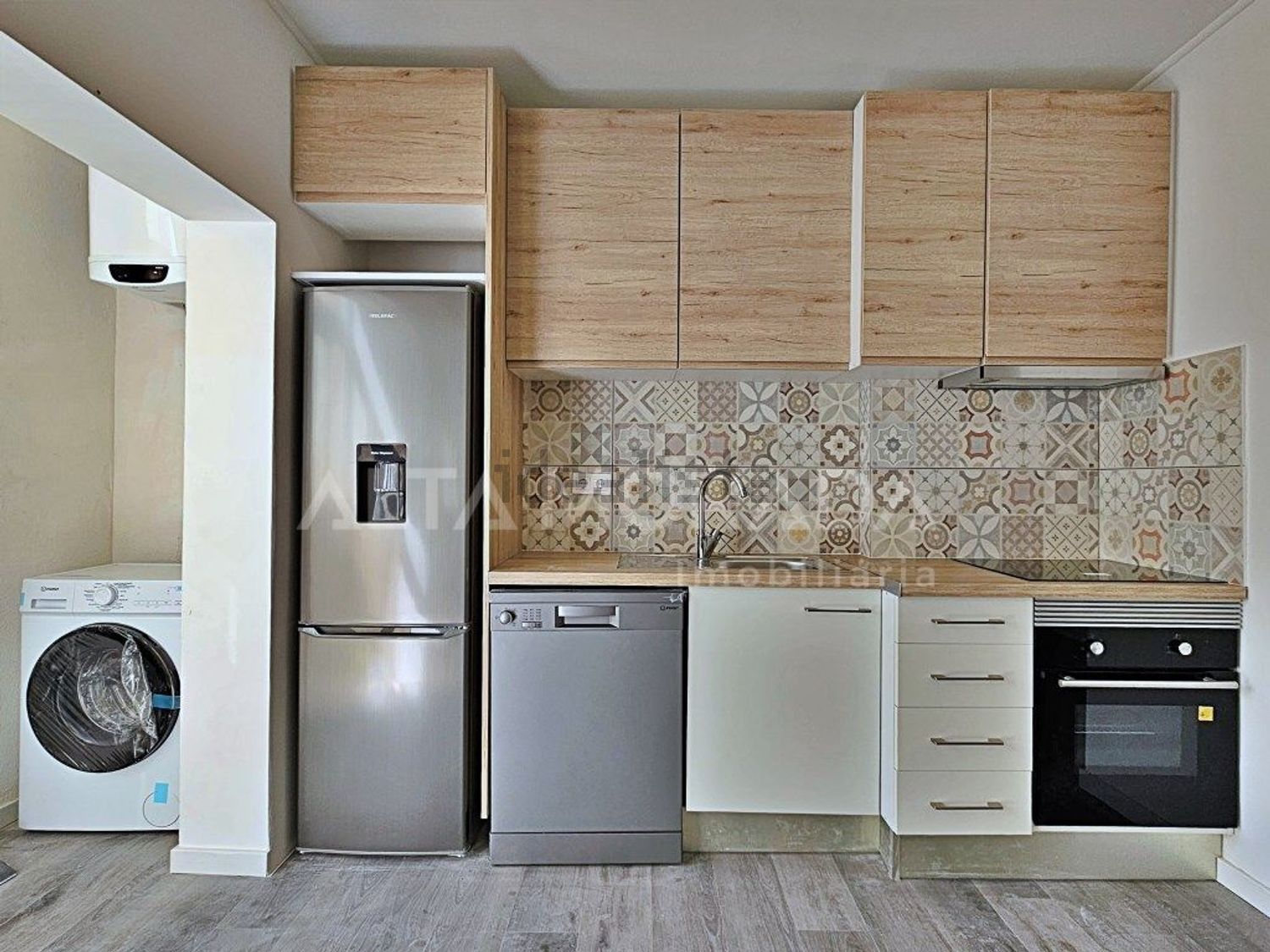 公寓 t2出售在Rua de Diu, 28 - 厨房