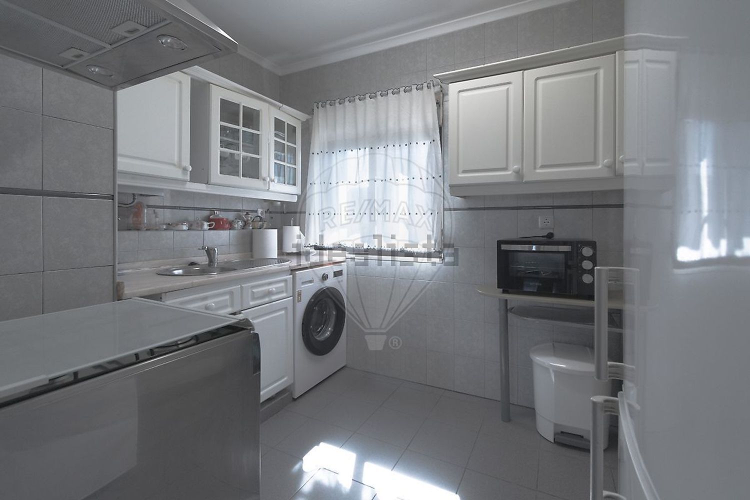 出租公寓 t2在Praça Carlos Ramos - 厨房