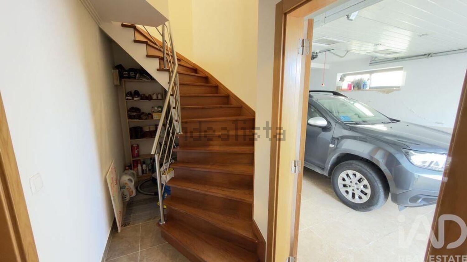 小楼房或独栋别墅出售在Santo Isidoro - 详情