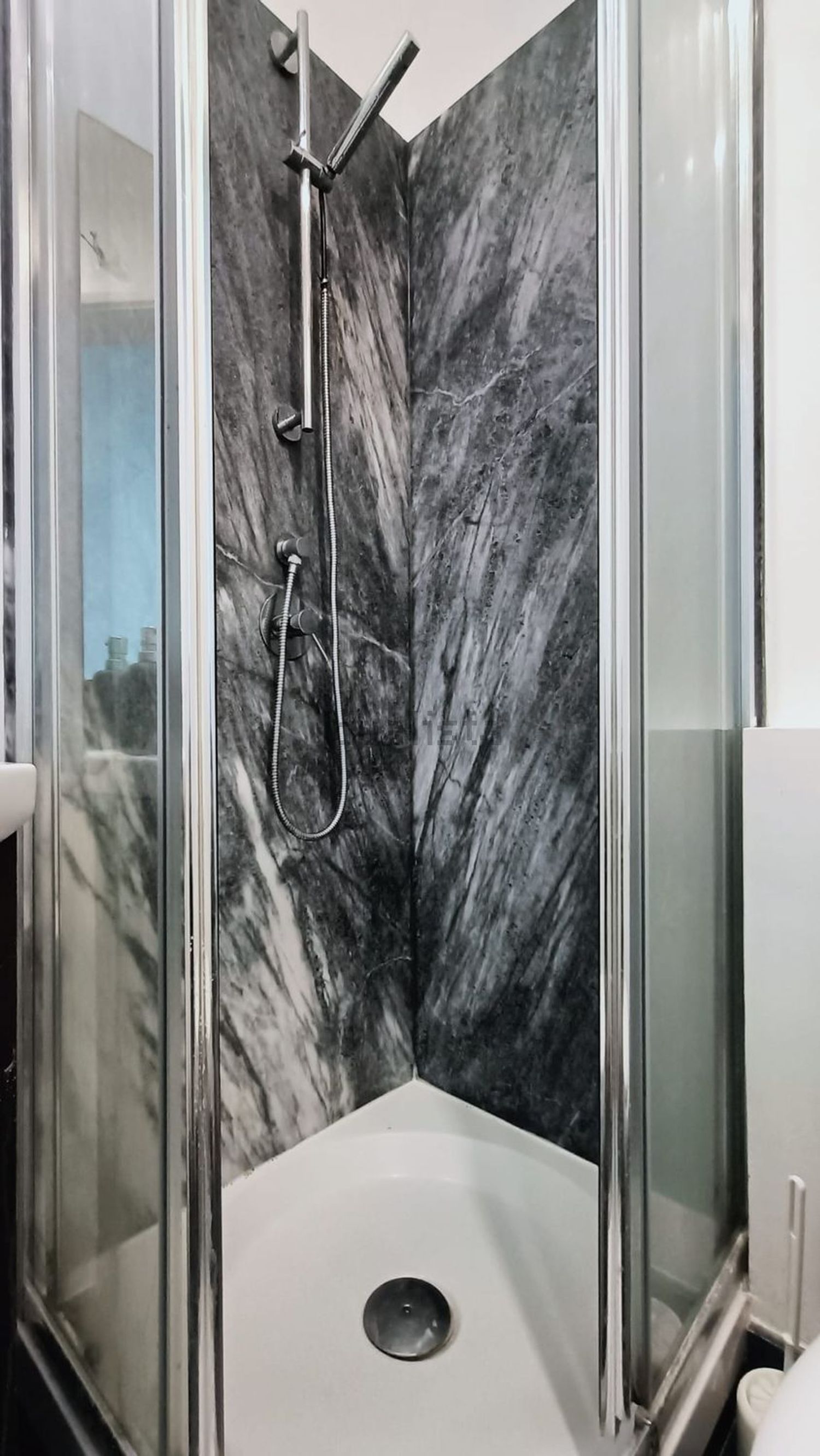 出租房间在Rua Professor José Pinto Correia, 47 - 照片