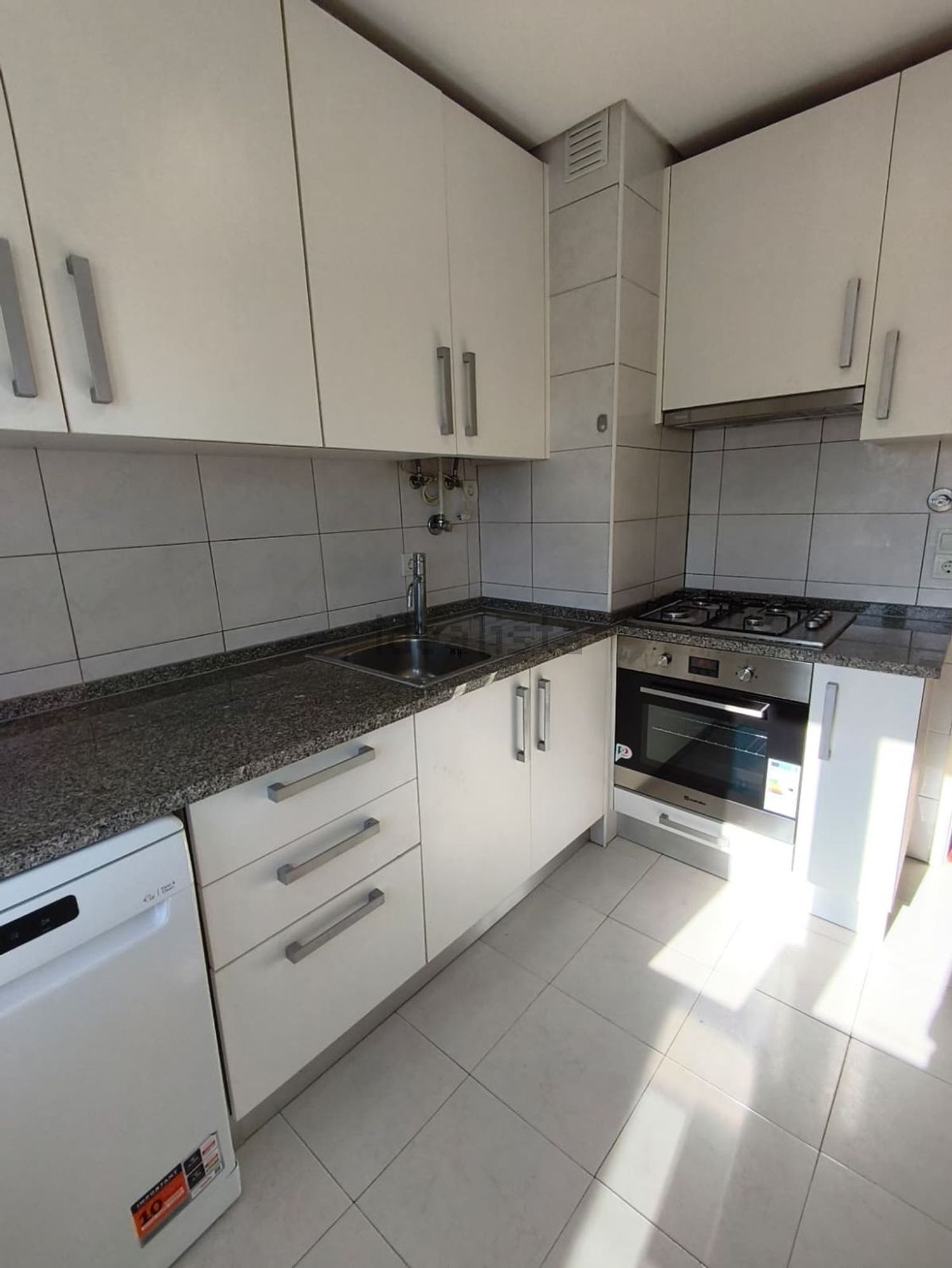 出租公寓 t2在Rua Joaquim Alves, 2 - 厨房