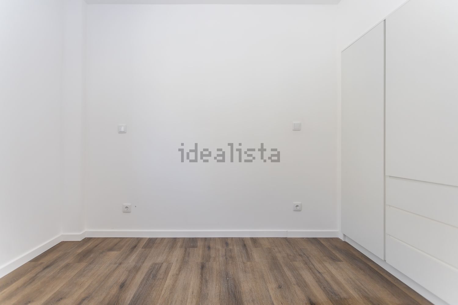 双拼别墅出售在Rua da Independência, 12 - 居住