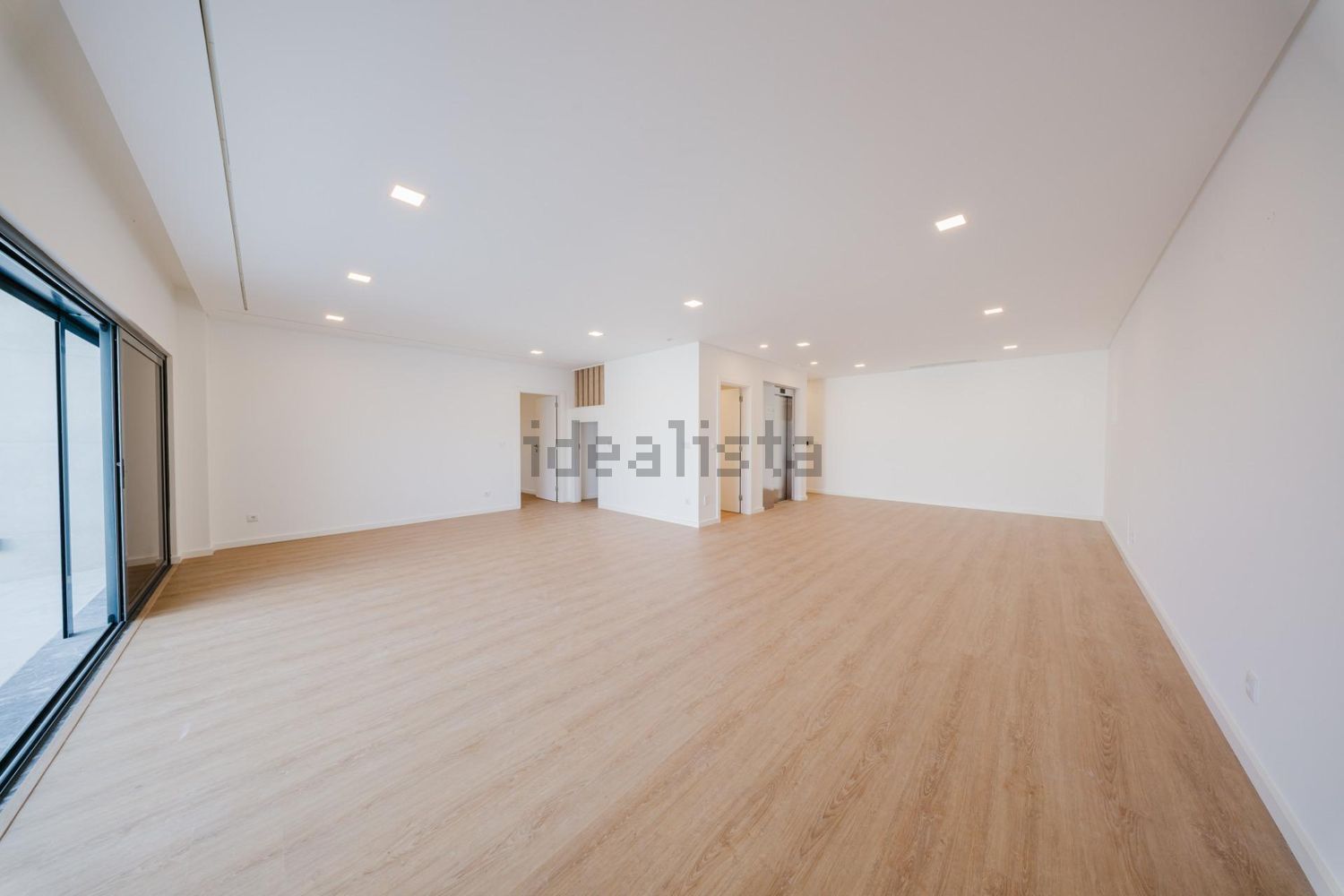 小楼房或独栋别墅出售在Rua Vieira da Silva - 居住