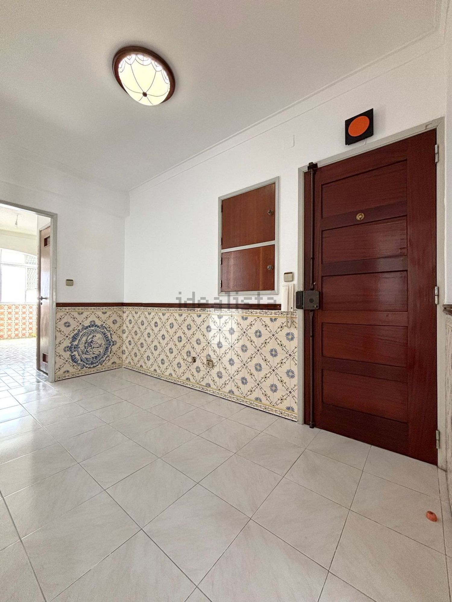 公寓 t2出售在Rua Domingos José Tavares, 11 - 前厅