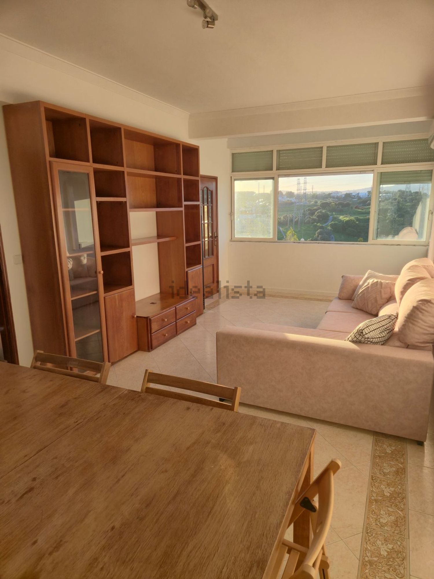 出租公寓 t2在Rua Engenheiro Quartin Graça, 18 - 客厅