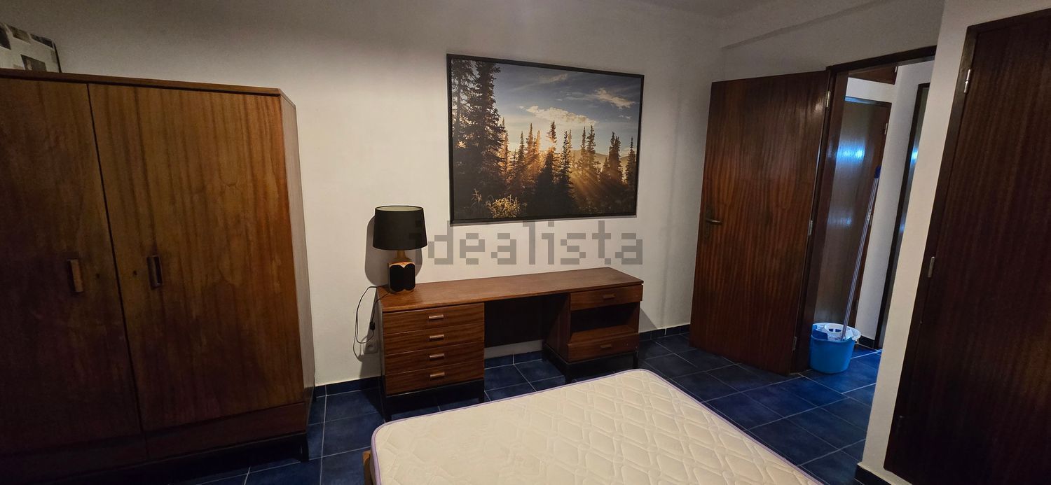 公寓 t2出售在Rua General Humberto Delgado, 6 - 卧室