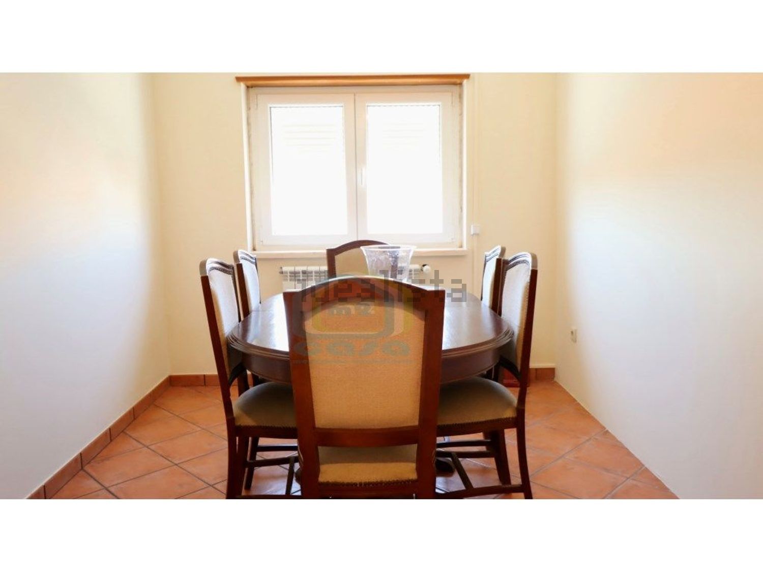 小楼房或独栋别墅出售在Rua Dona Aurélia, 13 - 客厅