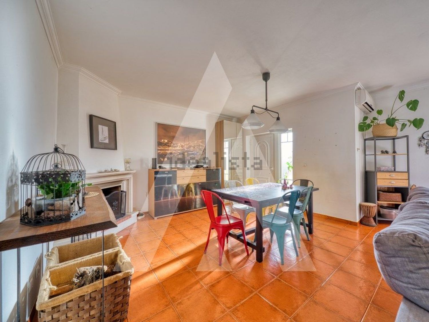 小楼房或独栋别墅出售在Lamas e Cercal - 客厅