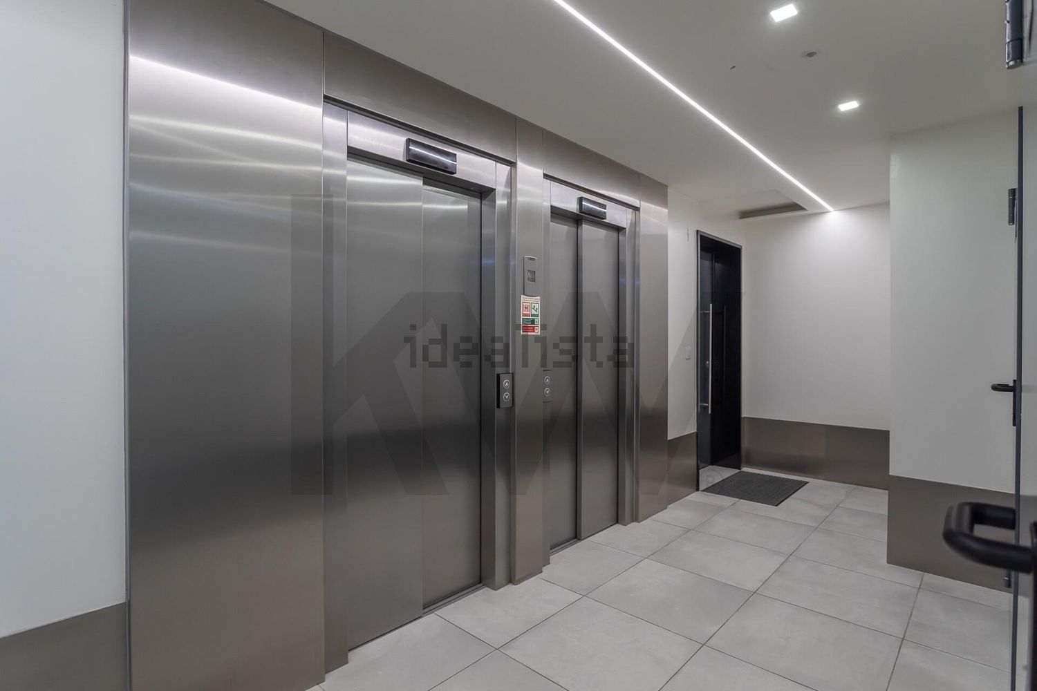 出租公寓 t2在Rua das Flores s/n - 过道