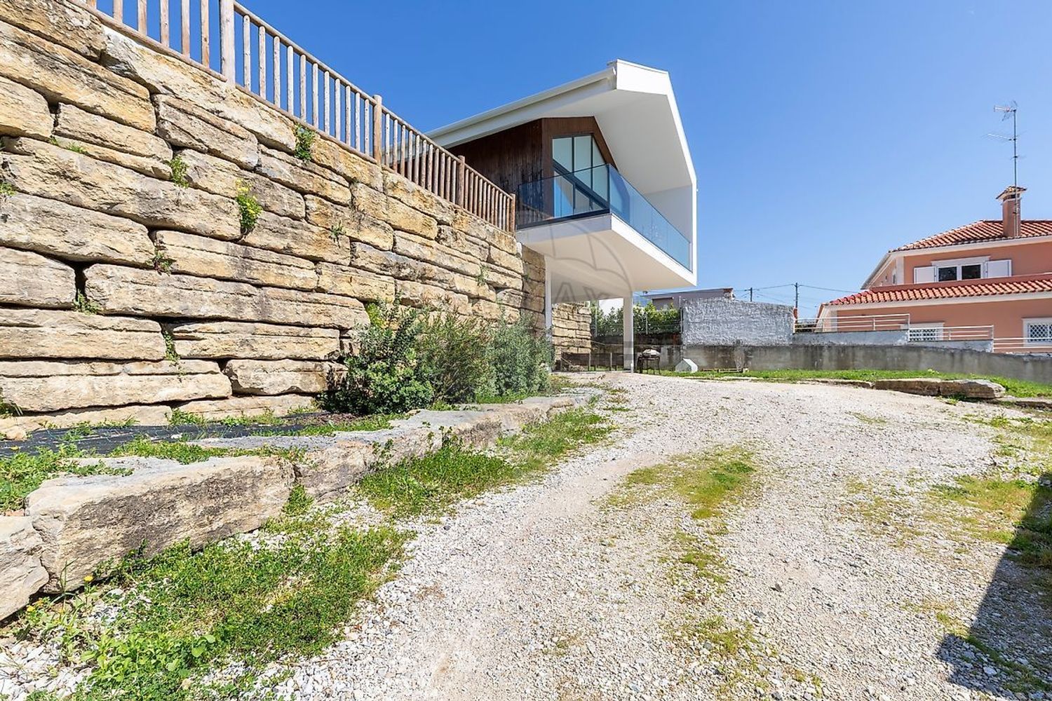 小楼房或独栋别墅出售在Praceta Da Lapa - 外立面