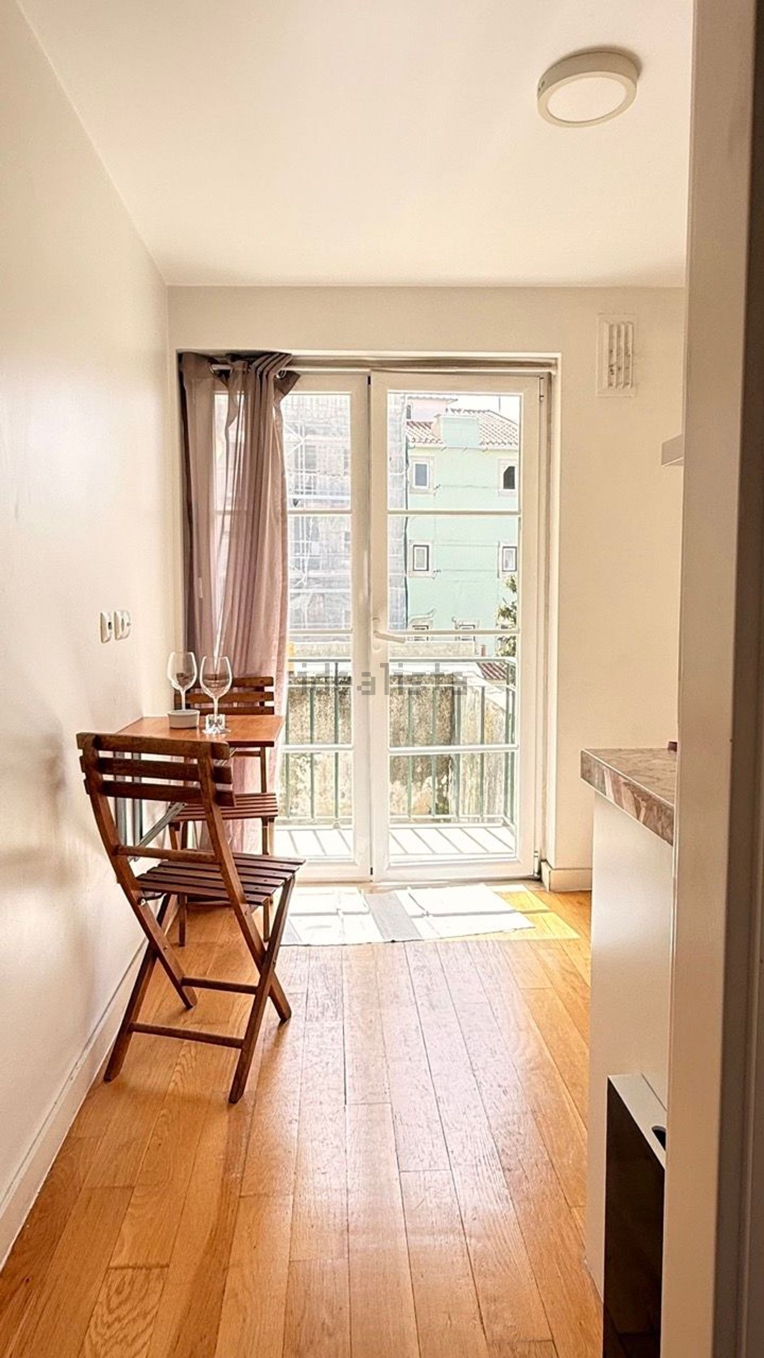 出租公寓 t1在Rua da Metade, 23 - 客厅