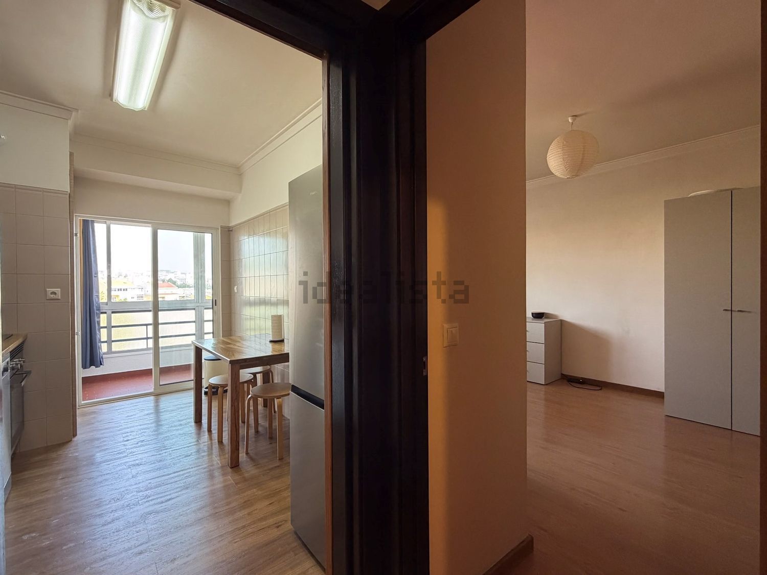 公寓 t1出售在Avenida Doutor José Pontes - 客厅